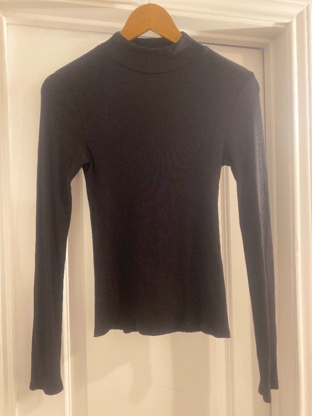 By Together Black Ribbed Mock Neck Long Sleeve Top Size Medium